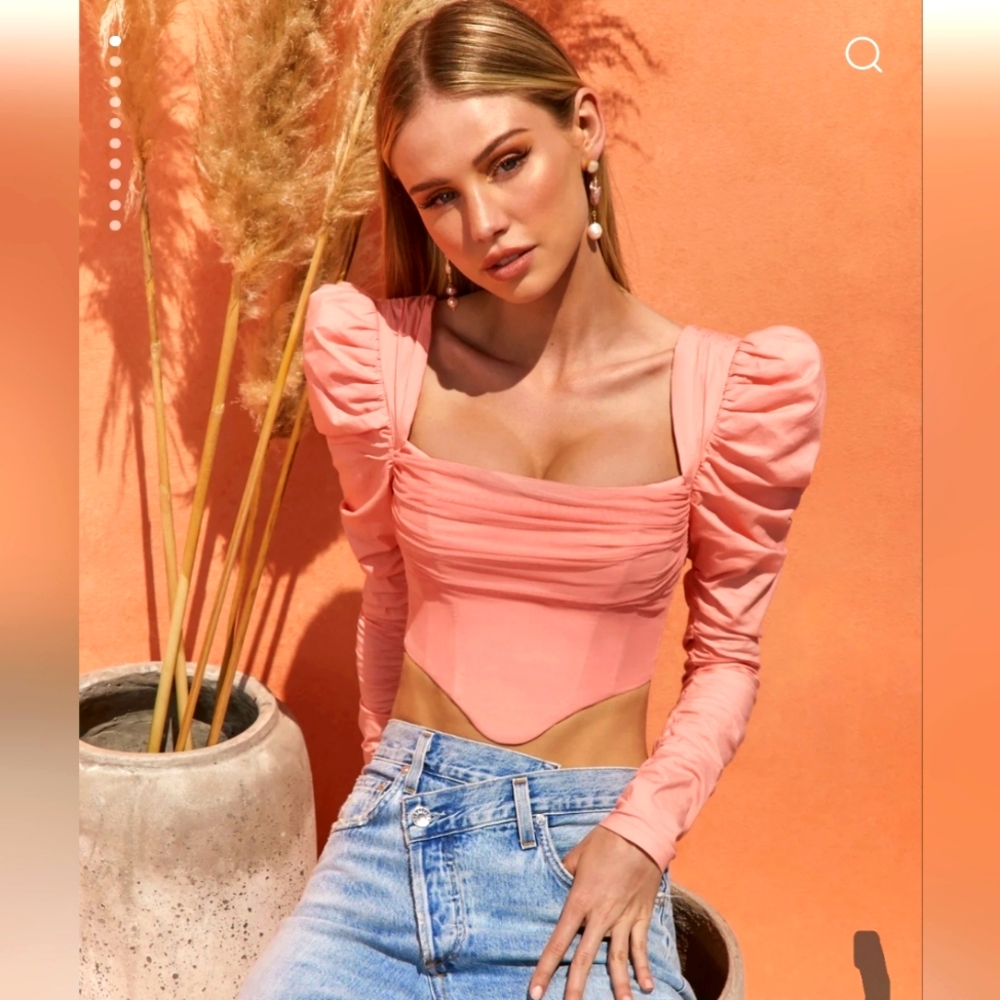 Oh Polly Puff Shoulder Crop Top